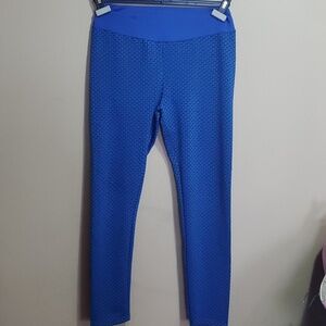 Scrunch bum leggings size large